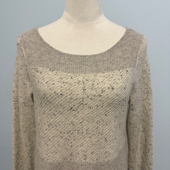 Charter Club Women’s 100% Cashmere Color Block Sweater Size S - Picture 2 of 8